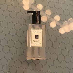 Joe Malone English Pear & Freesia Body Wash